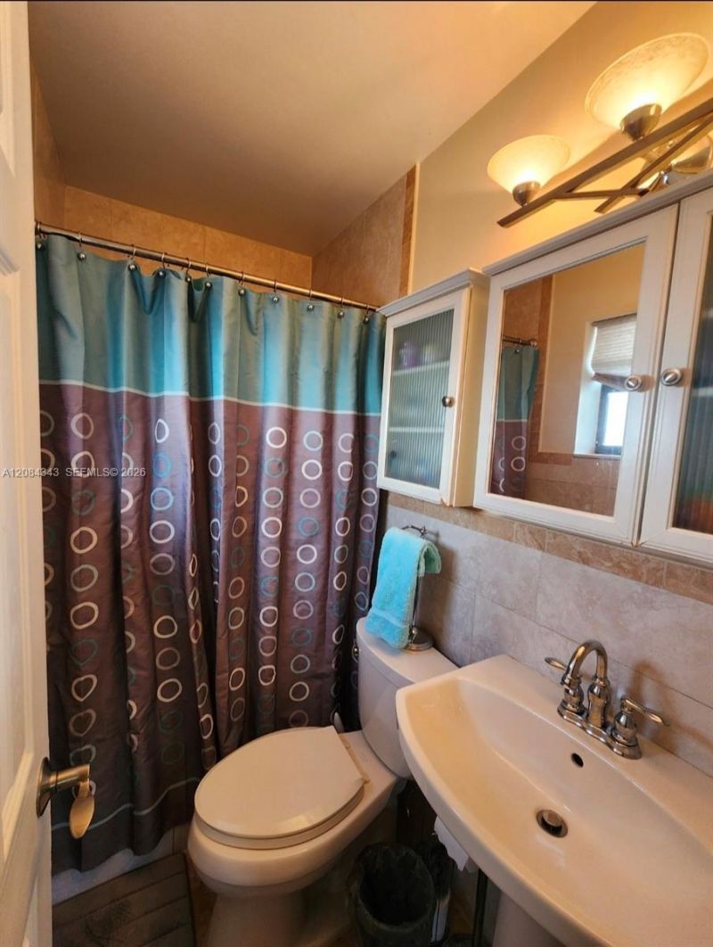 130 E 35th St , Hialeah, FL 33013 Photo