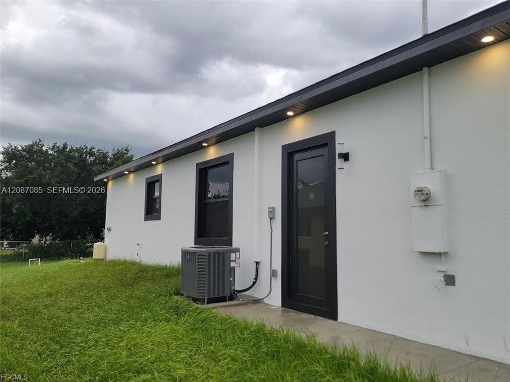 3415 E 36 St SW , Lehigh Acres, FL 33976 Photo