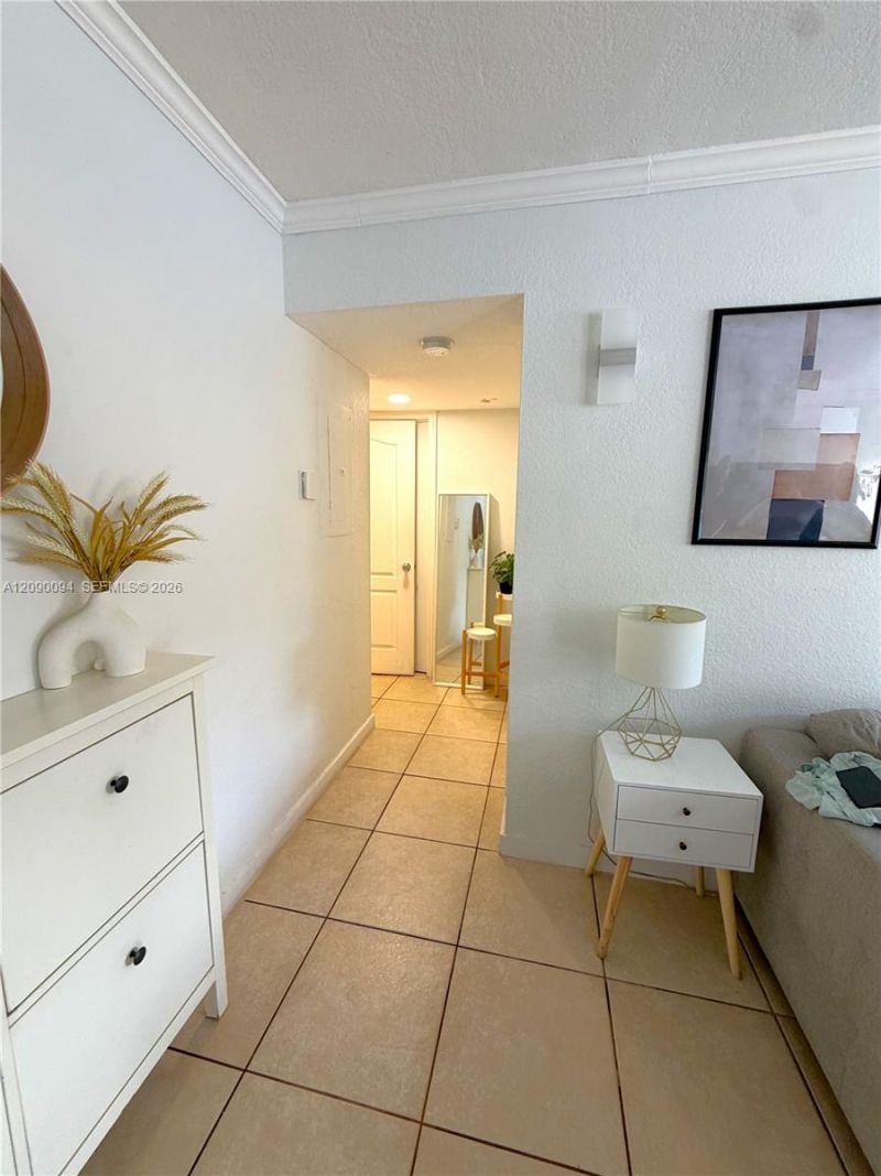 17302 NW 74th Ave , Unit 101, Hialeah, FL 33015 Photo
