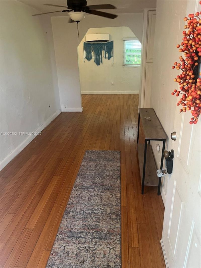 2967 SW 21st St, Unit G, Miami, FL 33145 Photo