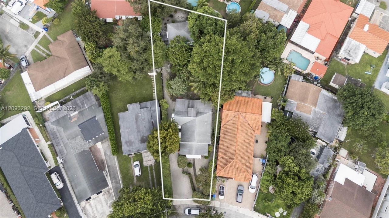2967 SW 21st St, Unit G, Miami, FL 33145 Photo