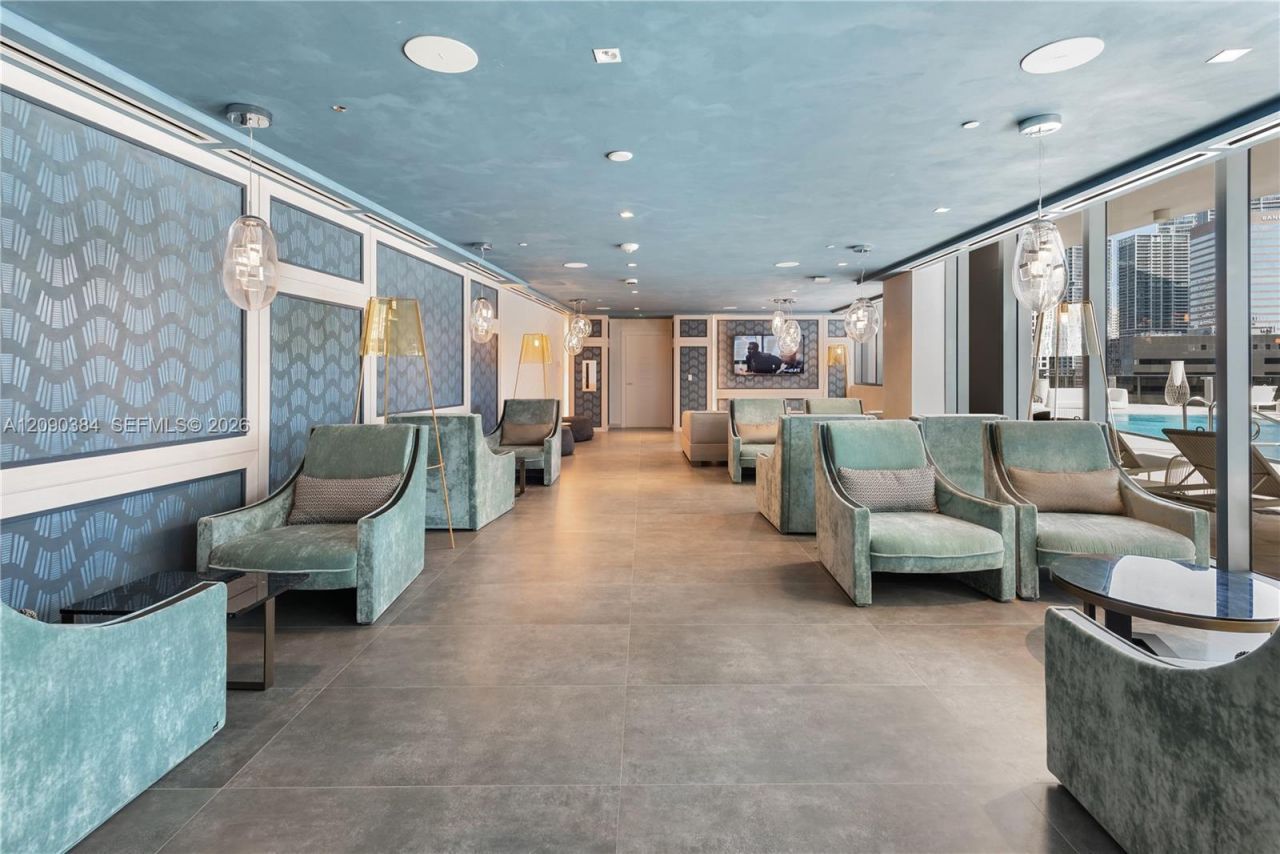 1000 Brickell Plz , Unit 2401, Miami, FL 33131 Photo