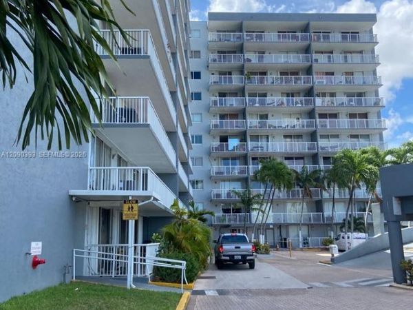 1800 NW 24th Ave , Unit 614, Miami, FL 33125