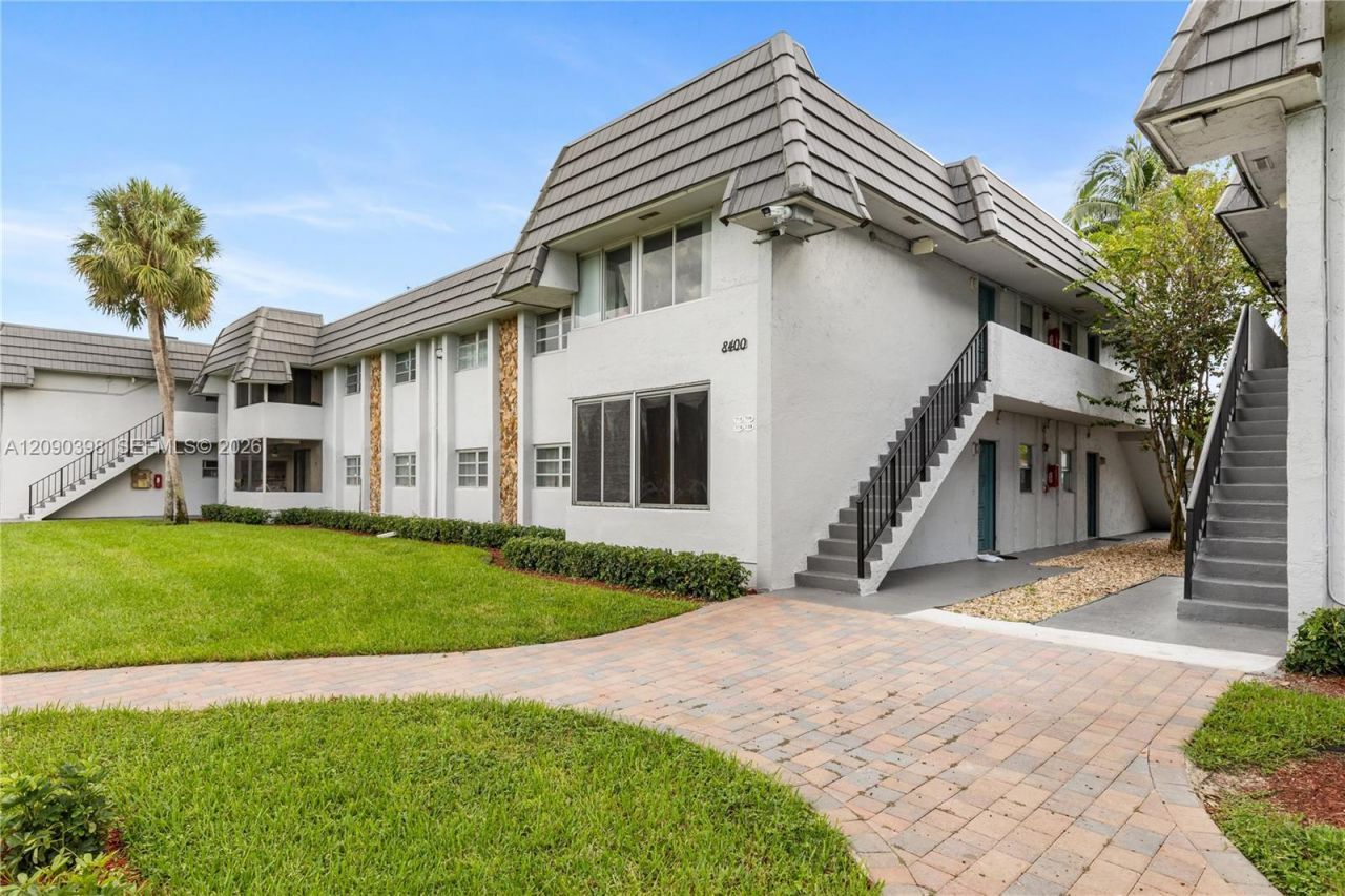 8400 W Sample Rd , Unit 206, Coral Springs, FL 33065 Photo