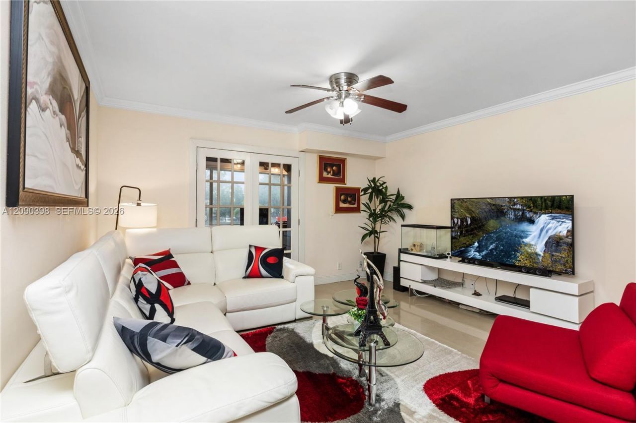 8400 W Sample Rd , Unit 206, Coral Springs, FL 33065 Photo