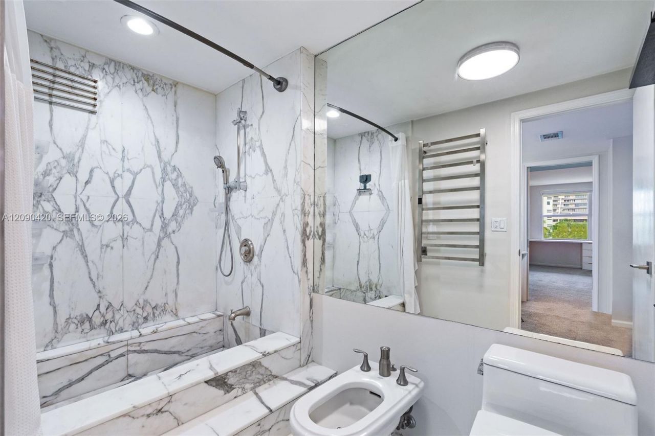 155 Ocean Lane Dr, Unit 413, Key Biscayne, FL 33149 Photo