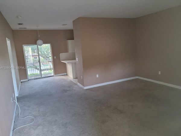 2720 NE 3rd Dr , Unit 202, Homestead, FL 33033