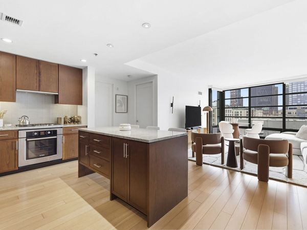 580 Washington St, Unit 1207, Boston, MA 02111
