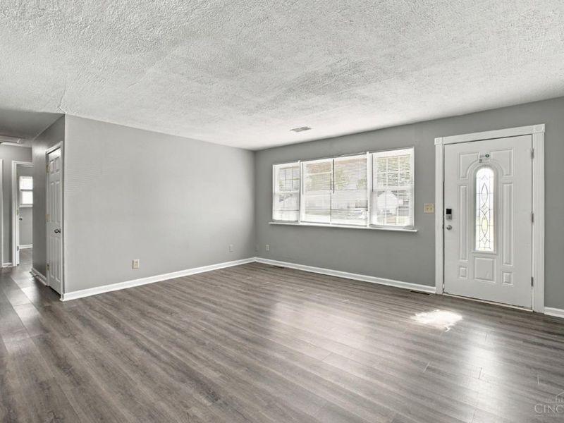 11559 Fremantle Drive, Forest Park, OH 45240 Photo 3