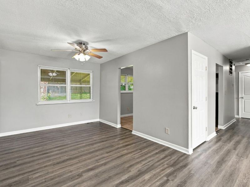 11559 Fremantle Drive, Forest Park, OH 45240 Photo 9