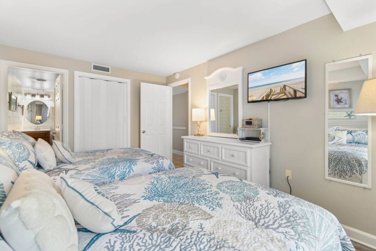 5511 North Ocean Blvd.  Photo 9