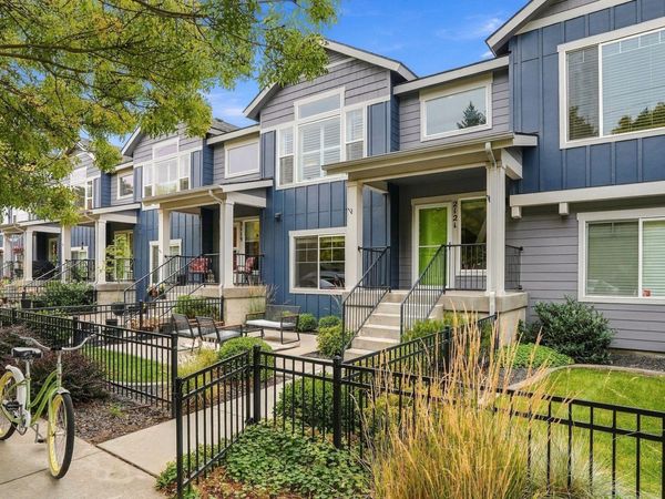 2121 W Bridge Ave, Spokane, WA 99201