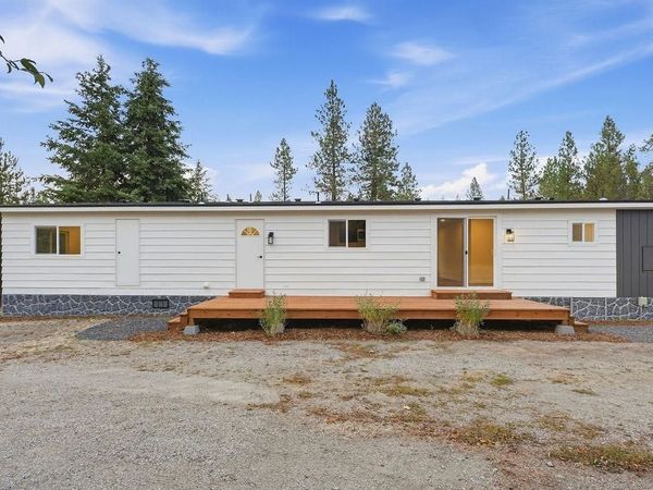 4303 E Oregon Rd, Elk, WA 99009