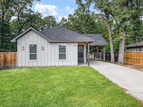 82 Indian Harbor Drive , Mabank, TX 75156