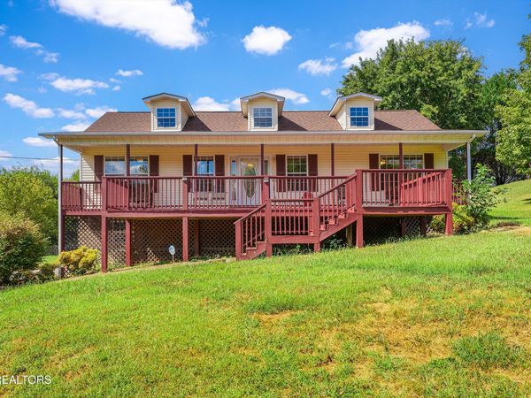 2255 Red Bank Rd, Sevierville, TN 37876