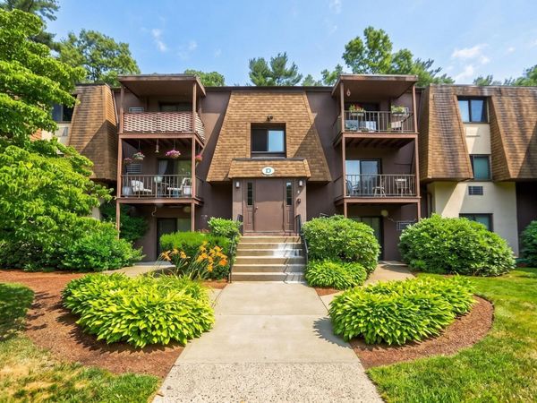 491 W Central St, Unit D2, Franklin, MA 02038