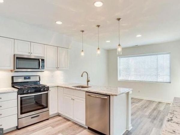 416 ROCKFLEET ROAD, Unit 201, LUTHERVILLE TIMONIUM, MD 21093