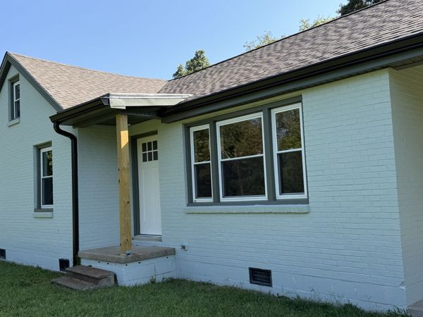 3015 Greenhill Dr , Centerville, TN 37033