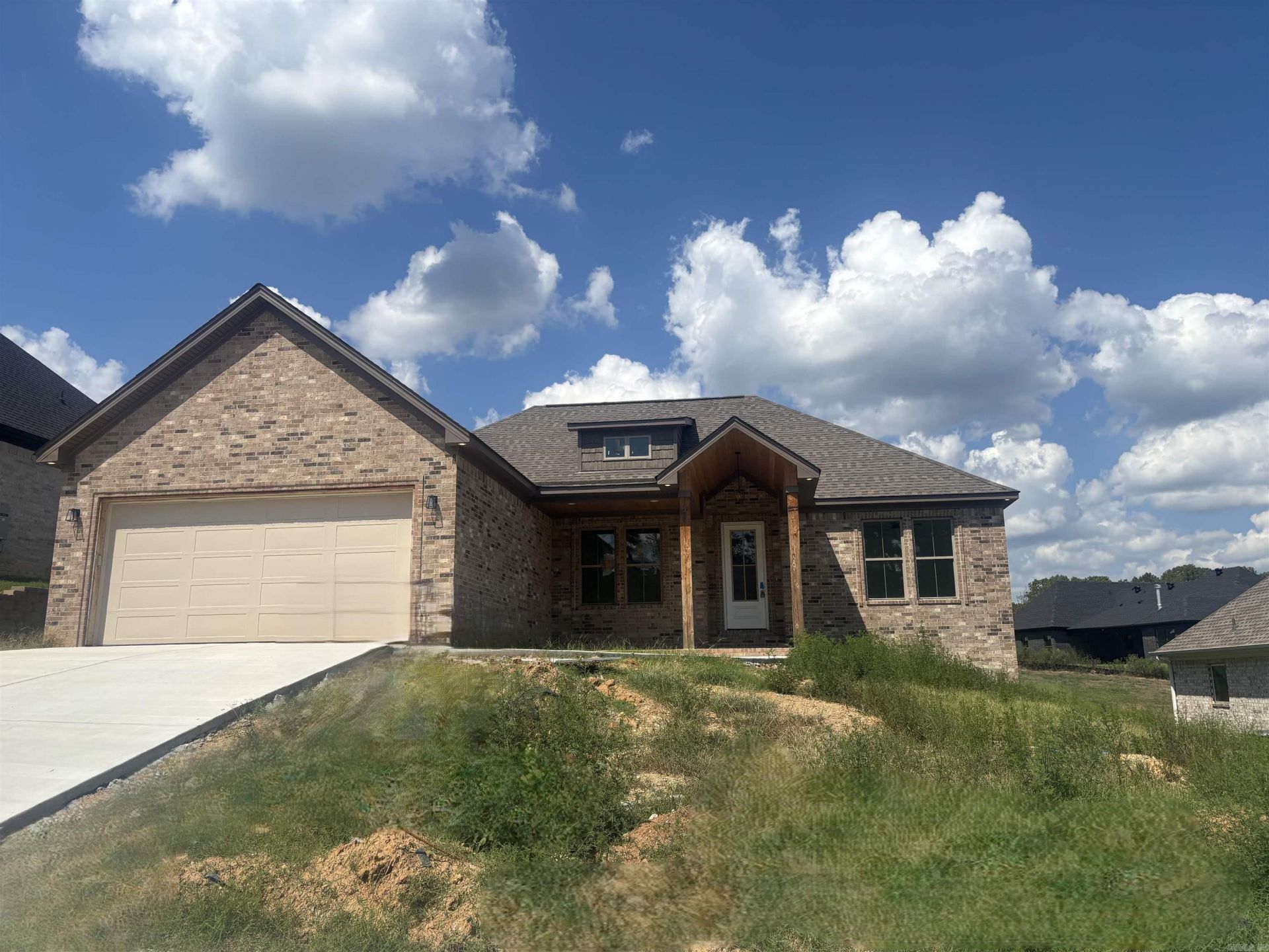 127 Harmony Village dr Haskell, AR 72019