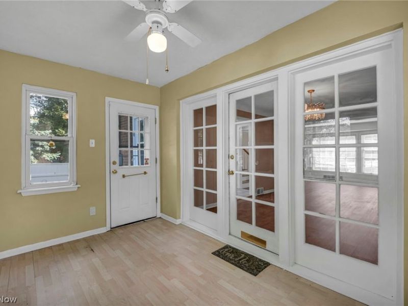 17429 Scottsdale Boulevard, Shaker Heights, OH 44120 Photo 12