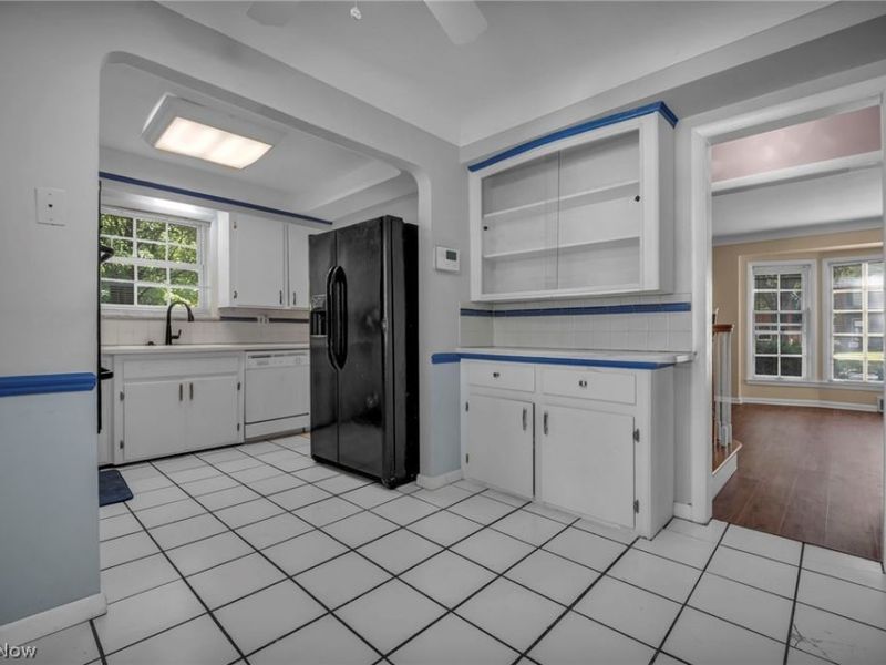 17429 Scottsdale Boulevard, Shaker Heights, OH 44120 Photo 17