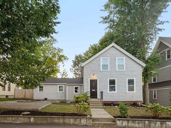 7 Beach St, Newton, MA 02460