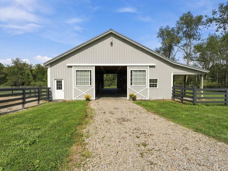 12071 Flint Ridge Road SE, Newark, OH 43056 Photo 1