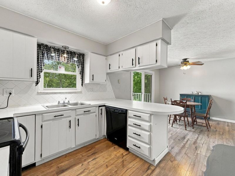 12071 Flint Ridge Road SE, Newark, OH 43056 Photo 6