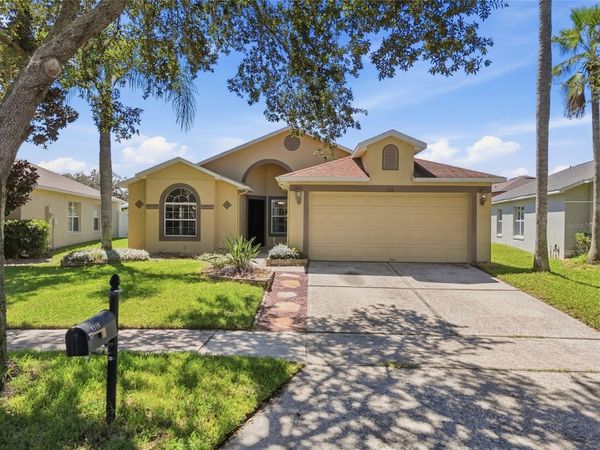 1118 MAIDENMOOR ROAD , WINTER GARDEN, FL 34787