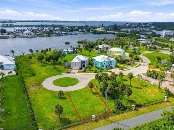 6790 PORTSIDE LANE , ENGLEWOOD, FL 34223