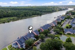 4908 Lightkeepers Way photo 4