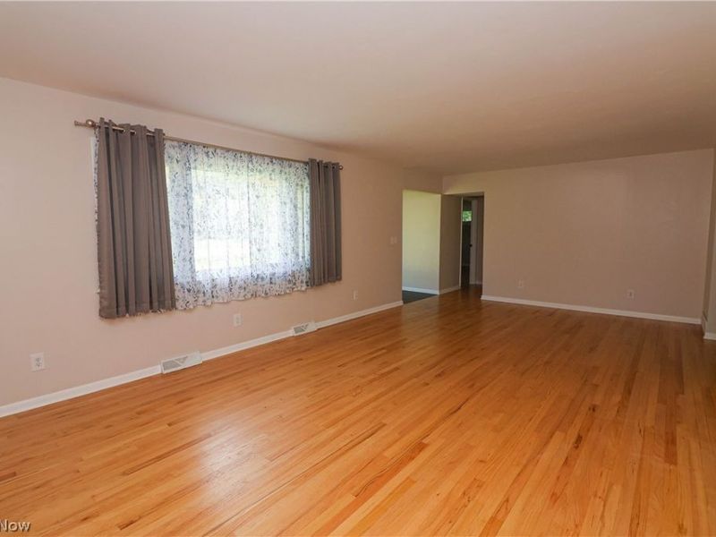280 Fairgrounds Road, Painesville Township, OH 44077 Photo 4