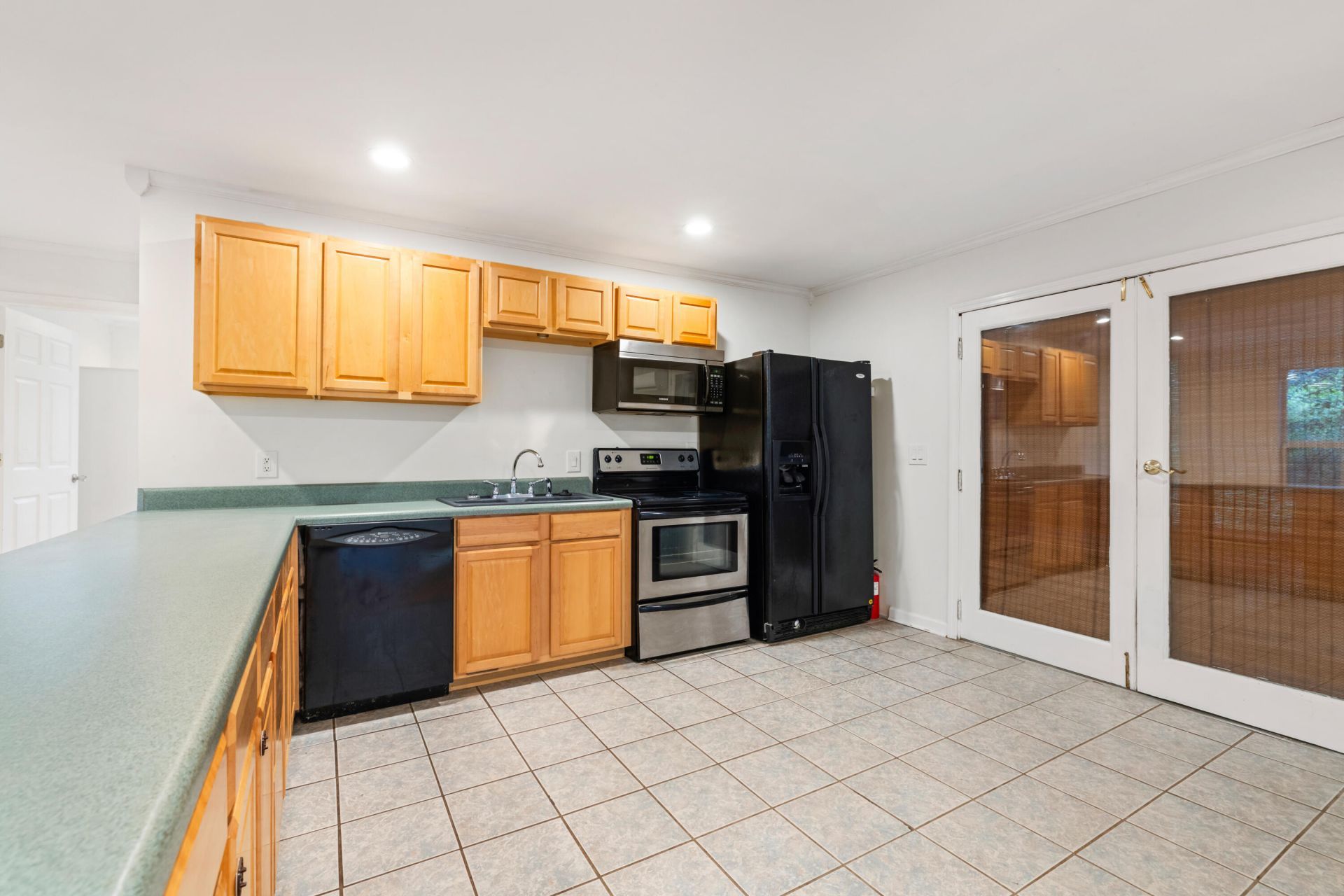 2961 Hut Road Photo 9