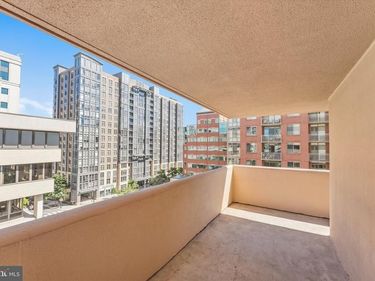 1301 N COURTHOUSE ROAD, Unit 1216, ARLINGTON, VA 22201
