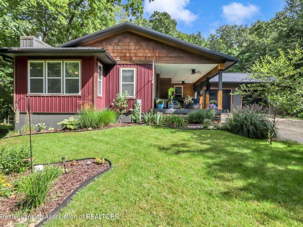 6789 Sycamore Lane, Portland, MI 48875
