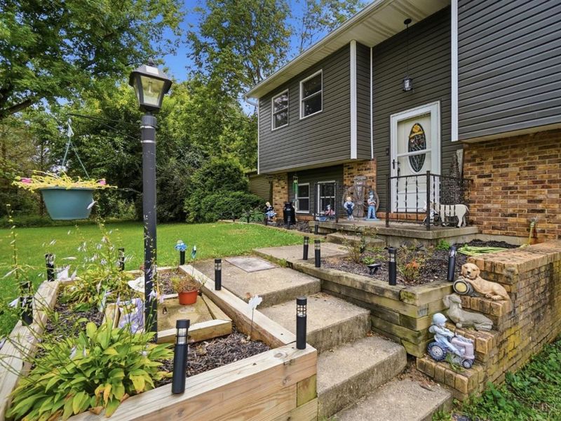 1733 Newlove Road, South Charleston, OH 45368 Photo 7