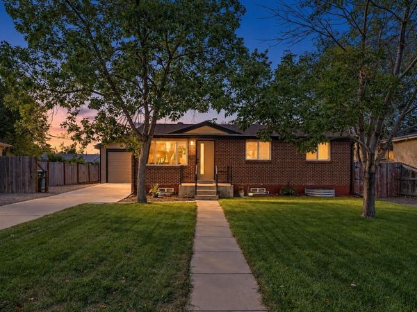 1070 W Oxford Avenue, Englewood, CO 80110