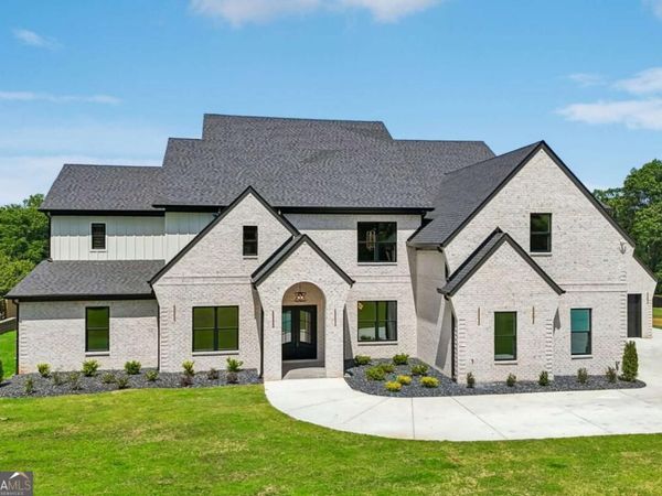 3207 Thompson Mill Rd, Buford, GA 30519