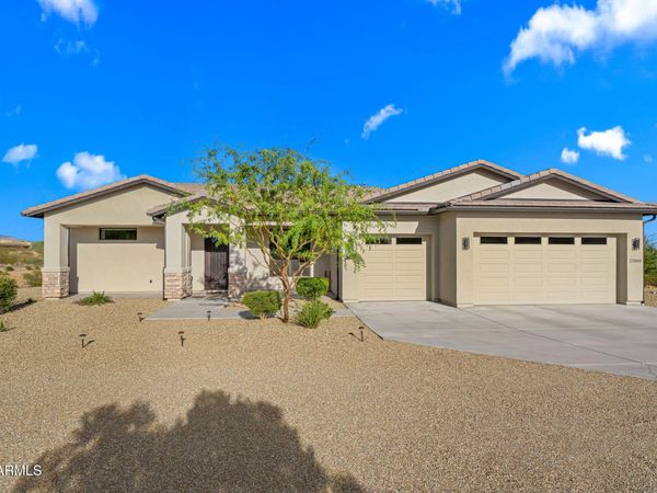 22050 W El Grande Trail, Wickenburg, AZ 85390
