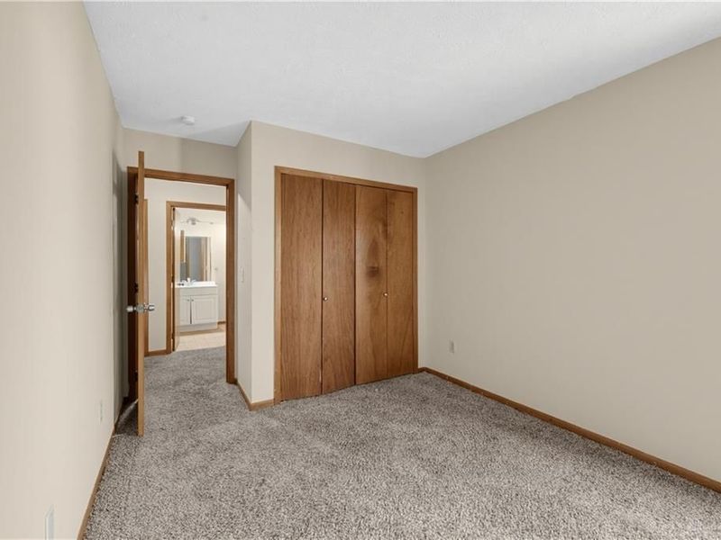 6636 Portrait Drive, Dayton, OH 45415 Photo 10