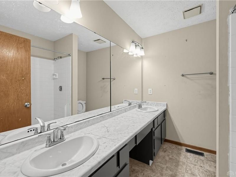 6636 Portrait Drive, Dayton, OH 45415 Photo 14