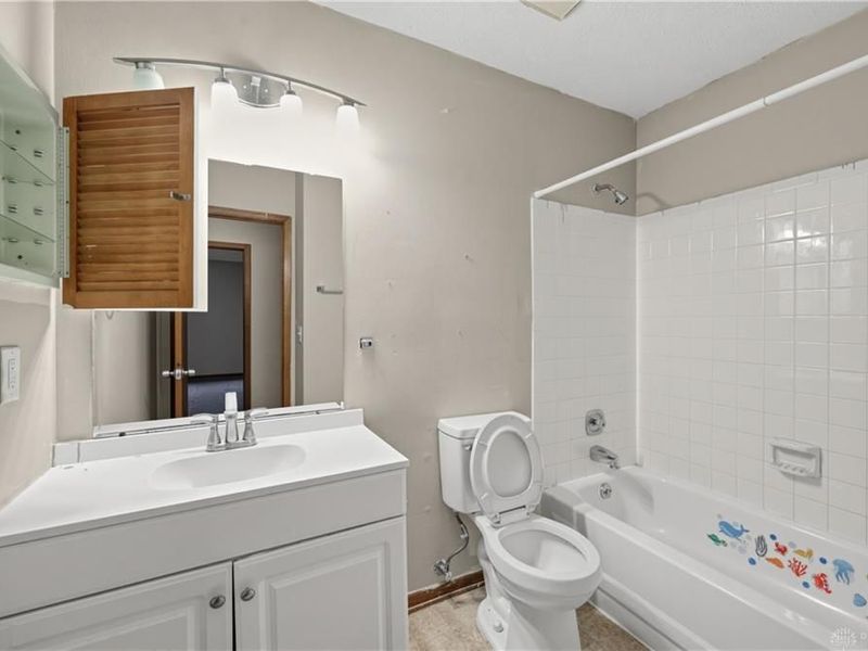 6636 Portrait Drive, Dayton, OH 45415 Photo 15