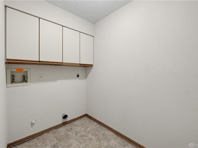6636 Portrait Drive, Dayton, OH 45415 Photo 17