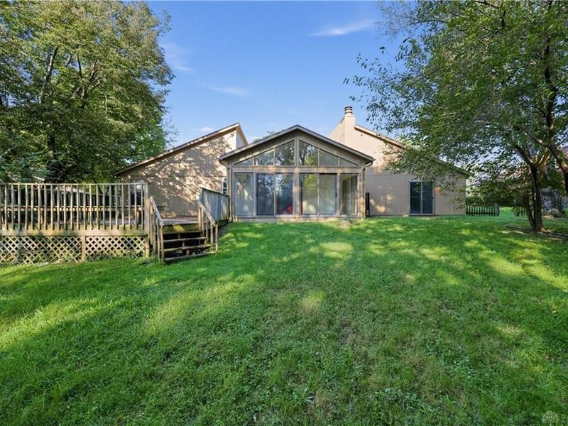 6636 Portrait Drive, Dayton, OH 45415 Photo 18