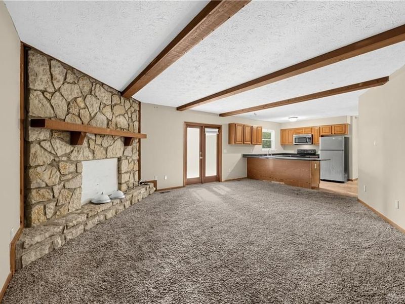 6636 Portrait Drive, Dayton, OH 45415 Photo 2