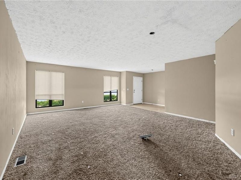 6636 Portrait Drive, Dayton, OH 45415 Photo 3