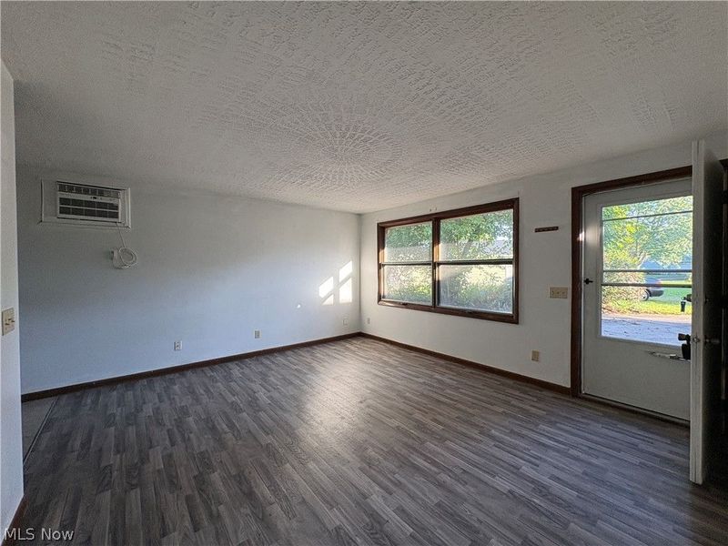 9708 Kennett Square NE, Bolivar, OH 44612 Photo 24