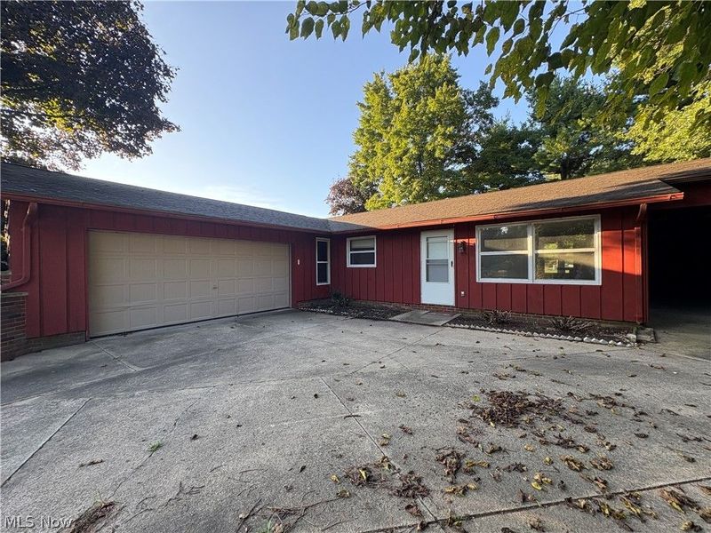 9708 Kennett Square NE, Bolivar, OH 44612 Photo 3