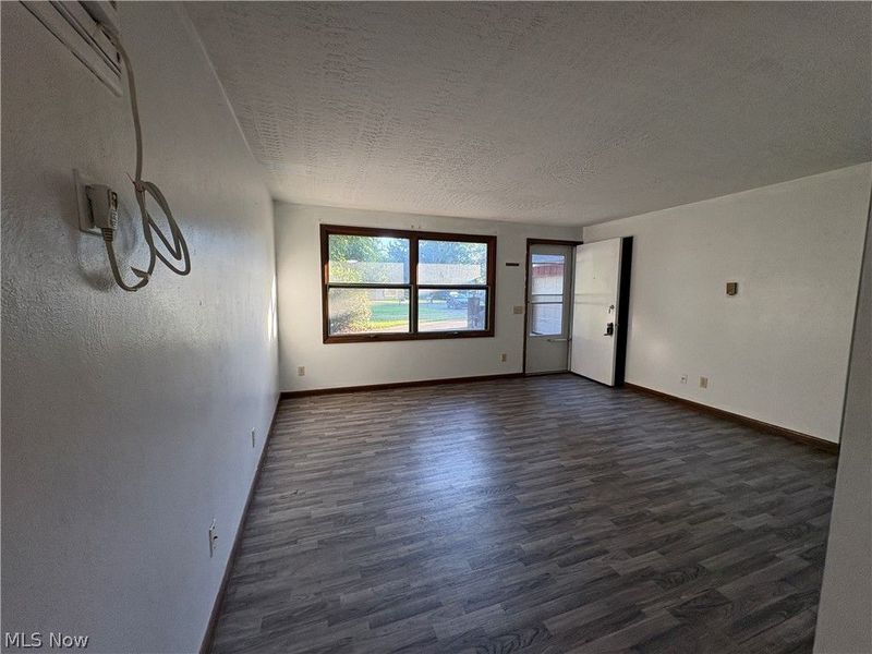 9708 Kennett Square NE, Bolivar, OH 44612 Photo 6