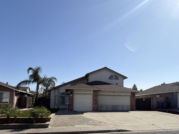 1695 Ponderosa Dr , Oakley, CA 94561